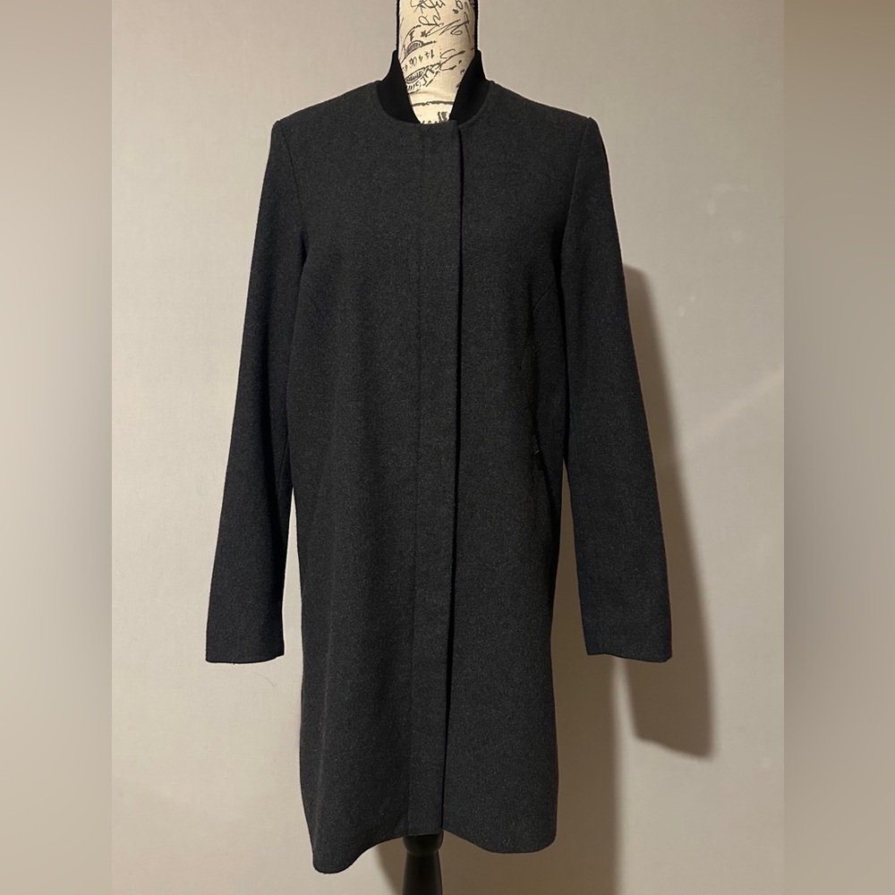 Superdry Women's Dark wool Gray pea coat. Size S. Good used condition.